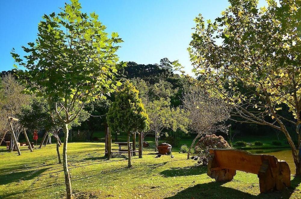 Alojamento Chalés Família Fioreze Gramado